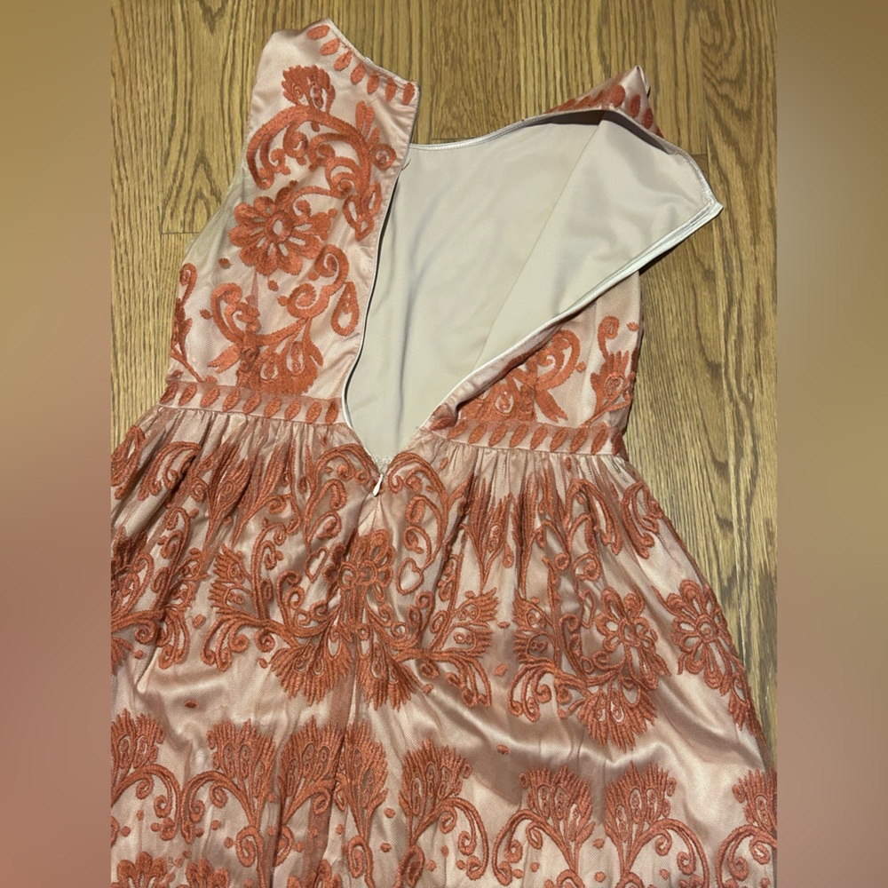Sundance Love at First Sight Thule Embroidered Lace Overlay Sleeveless Dress - Picture 9 of 12